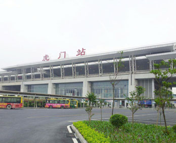 东莞站东莞常平苏坑包车去虎门站有多少个红绿灯？